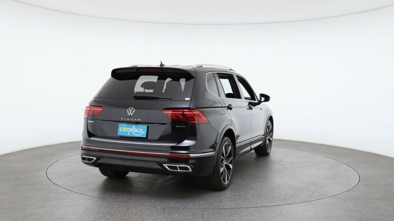 Volkswagen Tiguan image 3