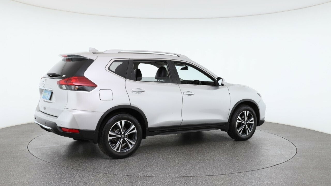 Nissan X-trail image 4