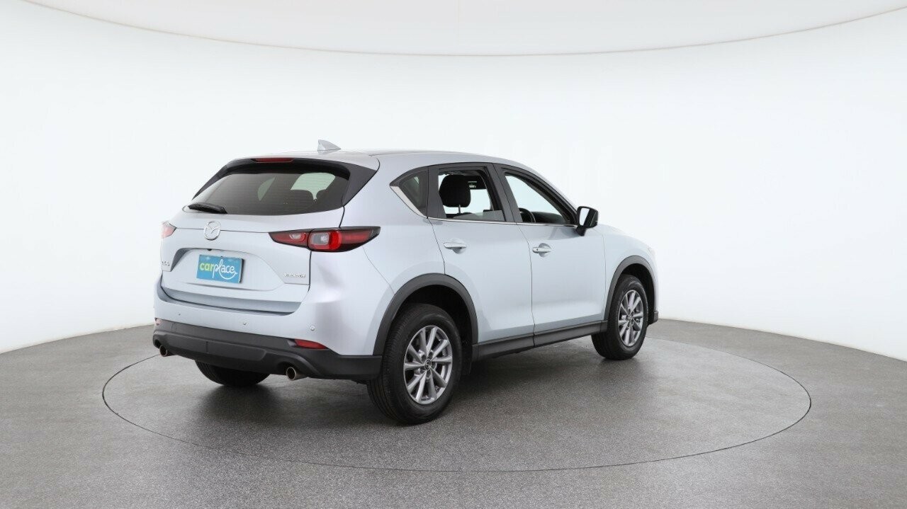 Mazda Cx-5 image 4