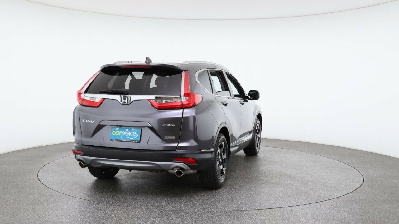 Honda Cr-v image 2