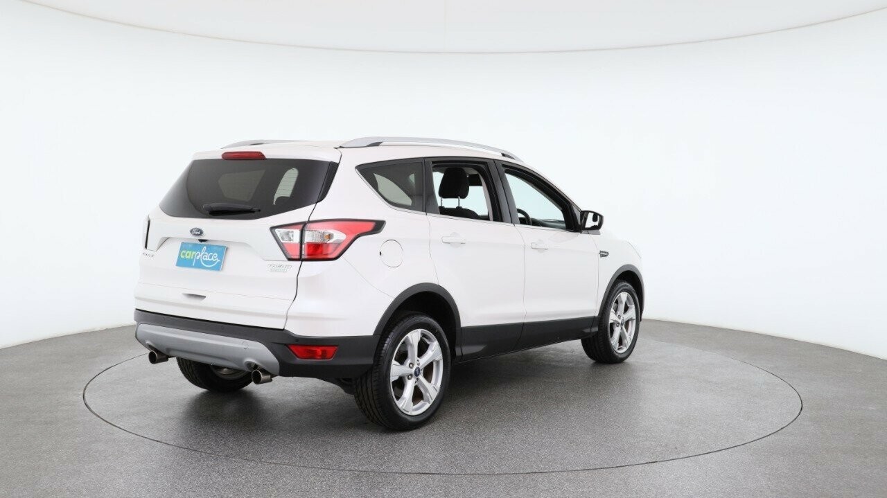 Ford Escape image 4