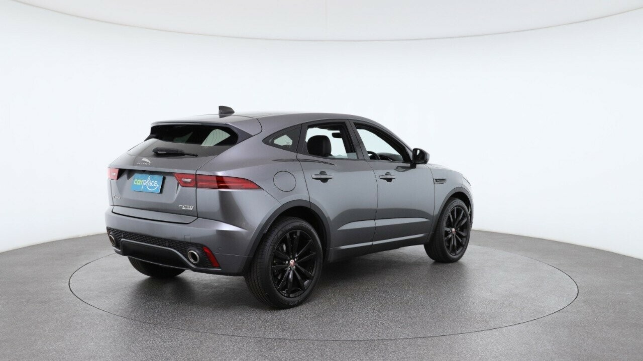 Jaguar E-pace image 4