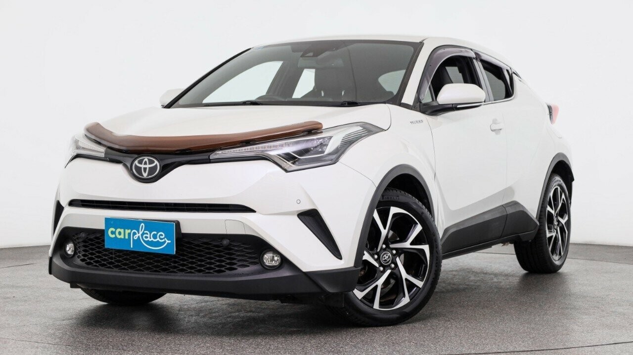 Toyota C-hr image 1