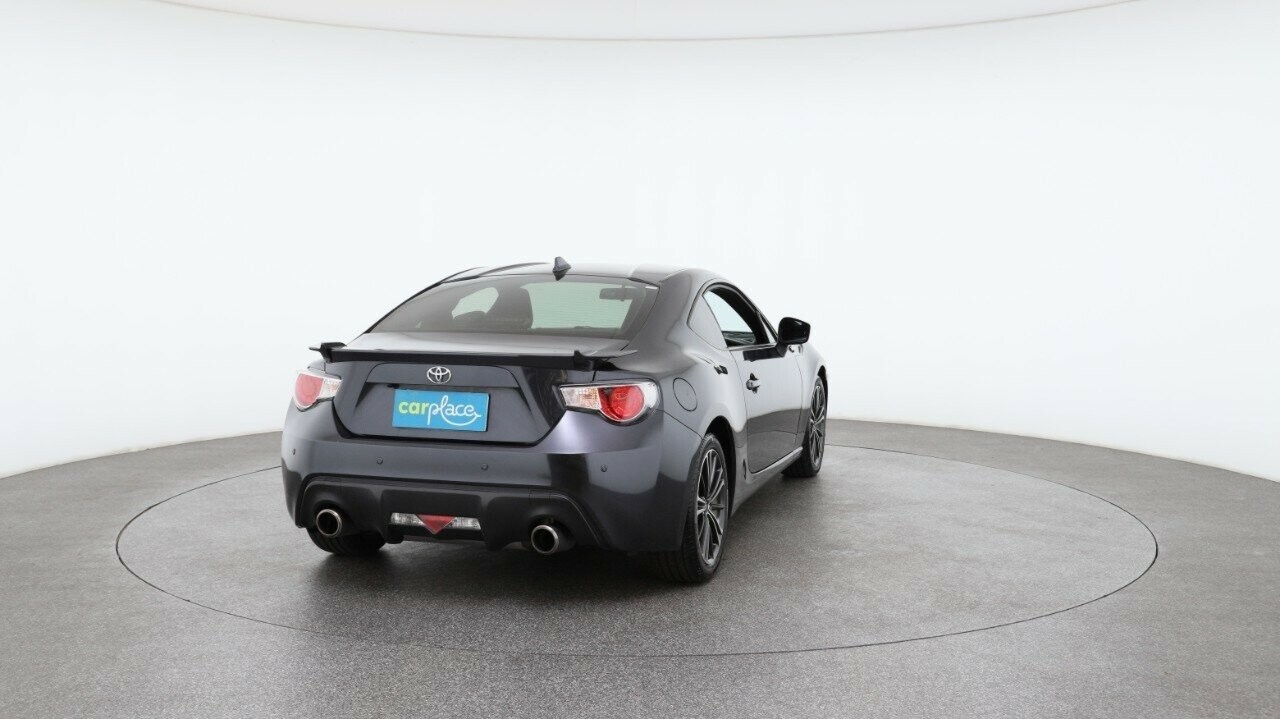 Toyota 86 image 3