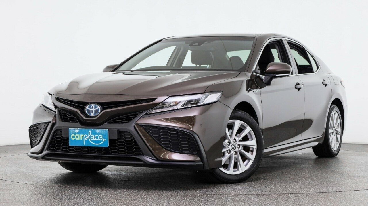 Toyota Camry image 1