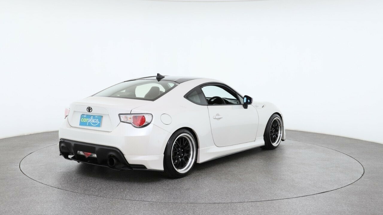 Toyota 86 image 4