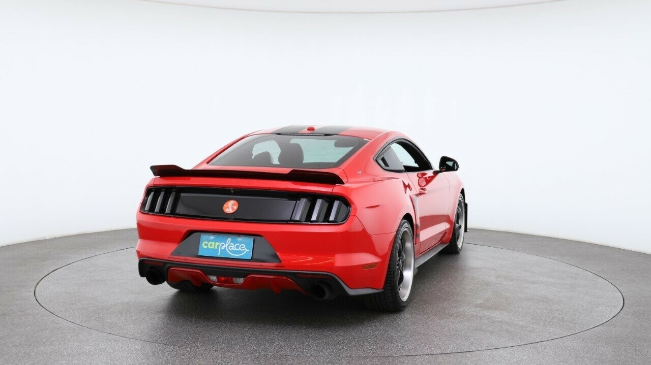 Ford Mustang image 3