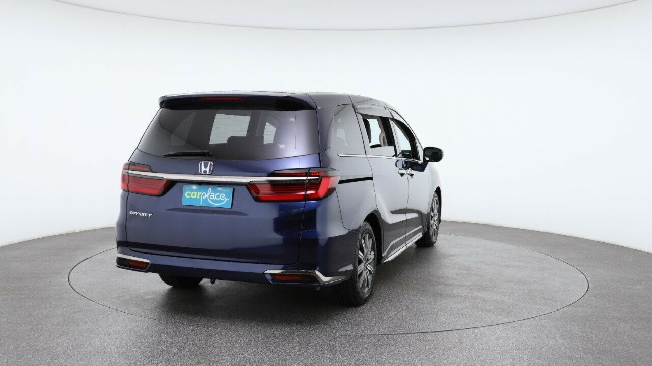 Honda Odyssey image 2