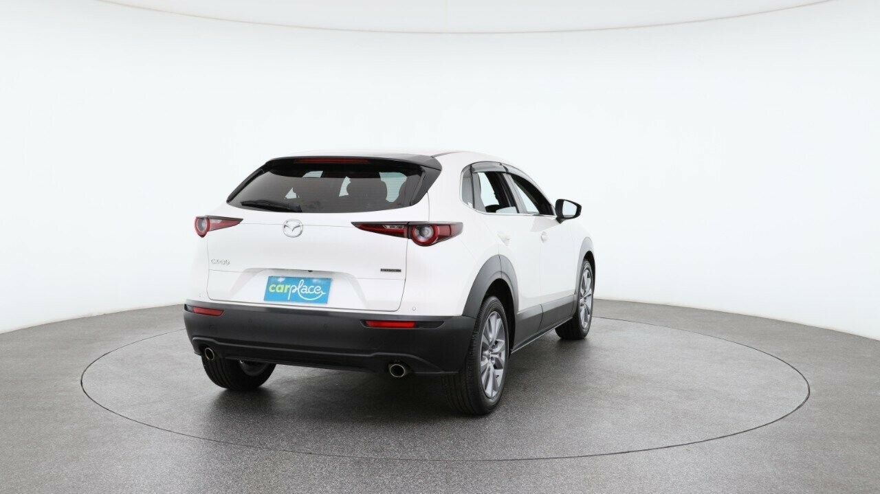 Mazda Cx-30 image 3