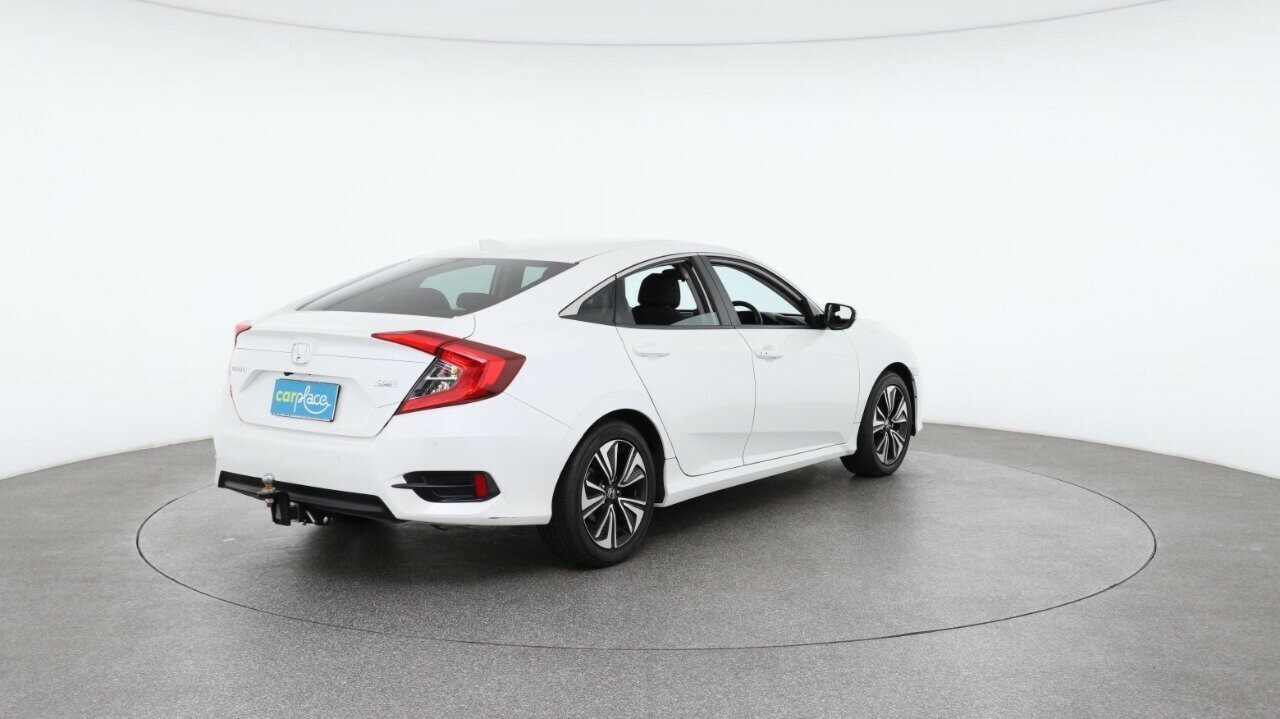 Honda Civic image 4