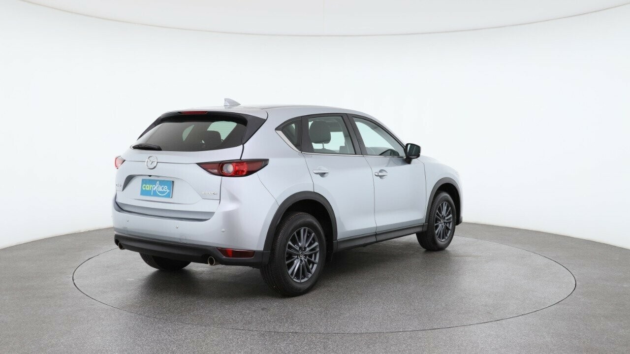 Mazda Cx-5 image 4