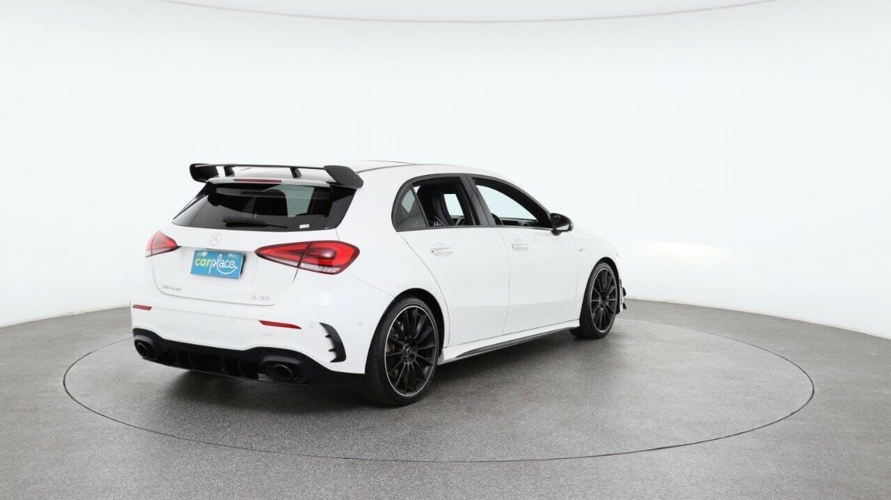 Mercedes Benz A-class image 4