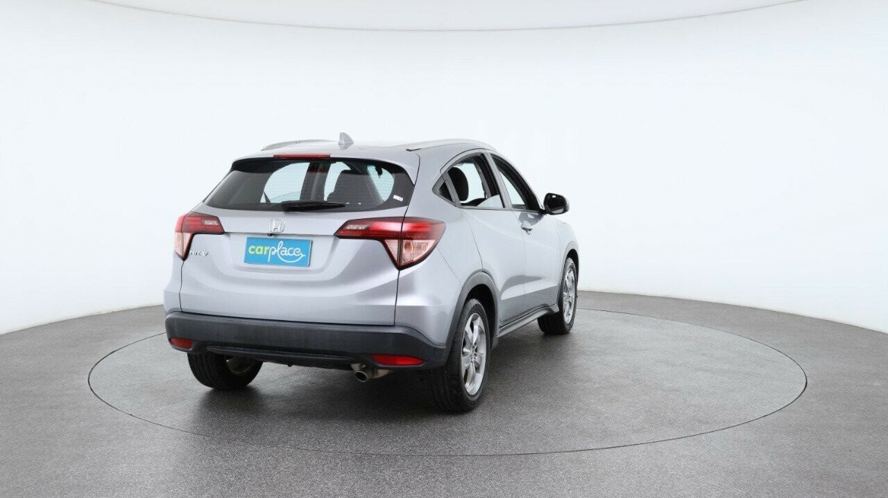 Honda Hr-v image 3