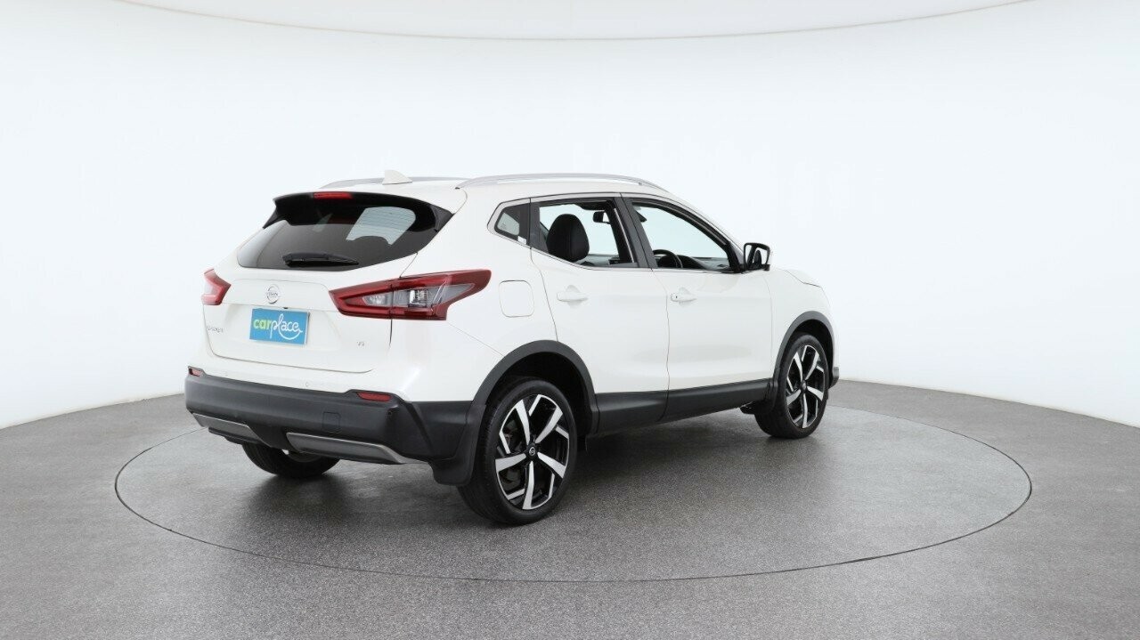 Nissan Qashqai image 4