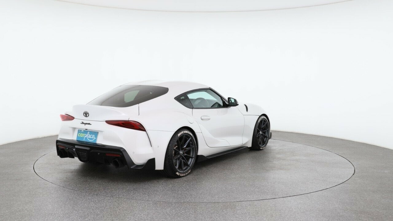 Toyota Supra image 4