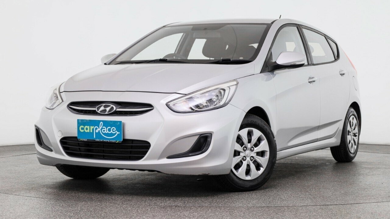 Hyundai Accent image 1