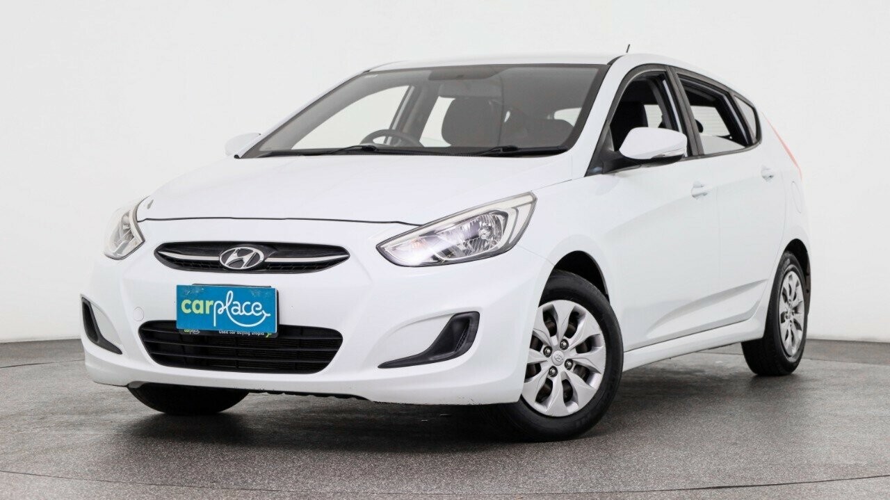 Hyundai Accent image 1