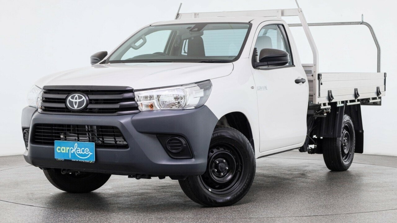 Toyota Hilux image 1