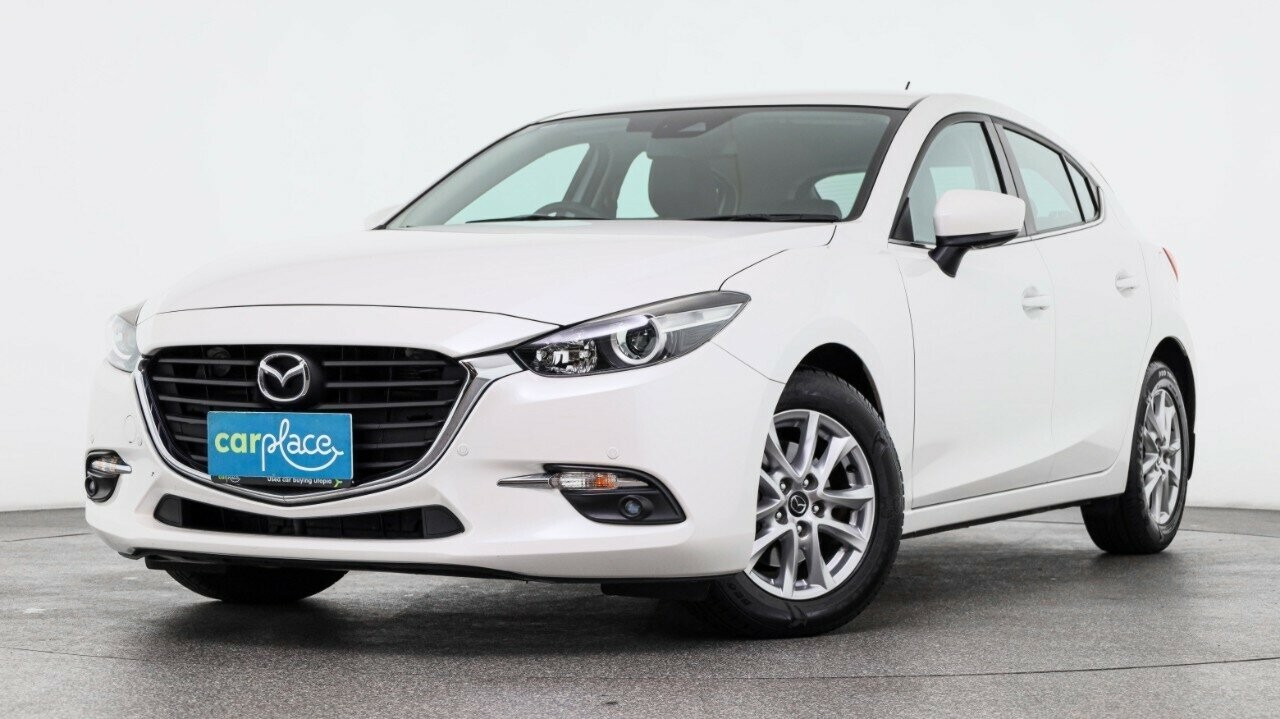 Mazda 3 image 1