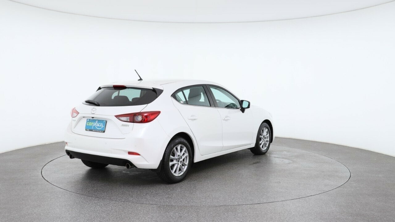 Mazda 3 image 4