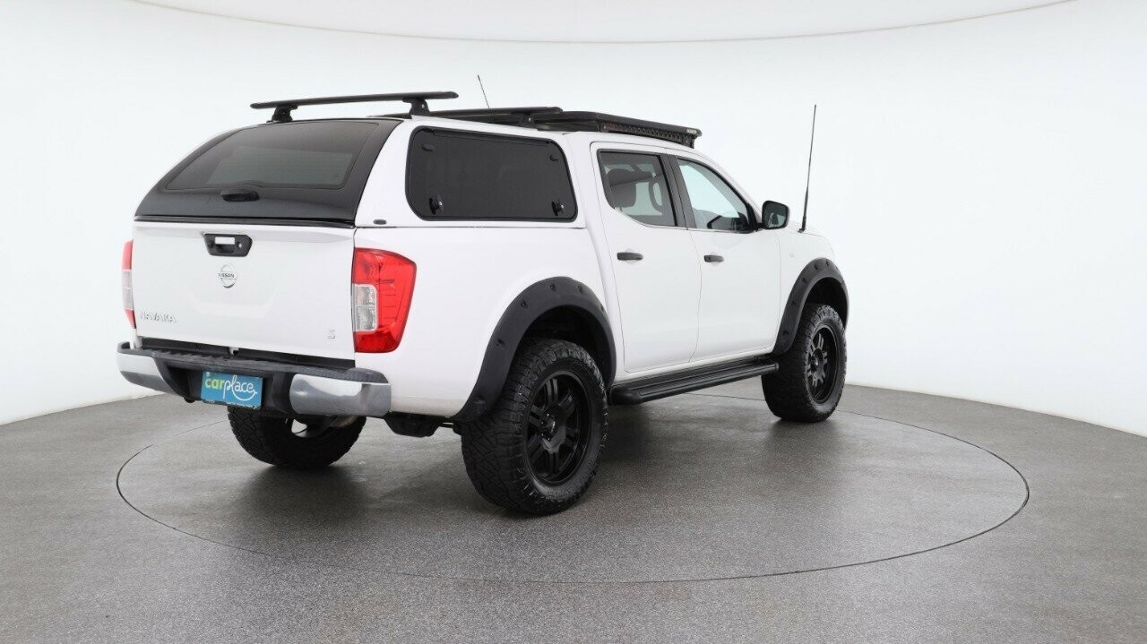 Nissan Navara image 4