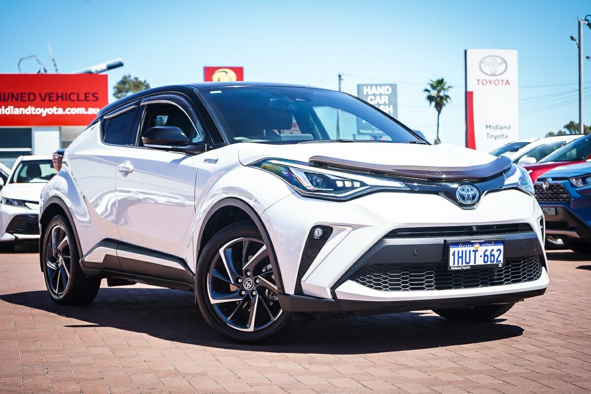 Toyota C-hr image 1