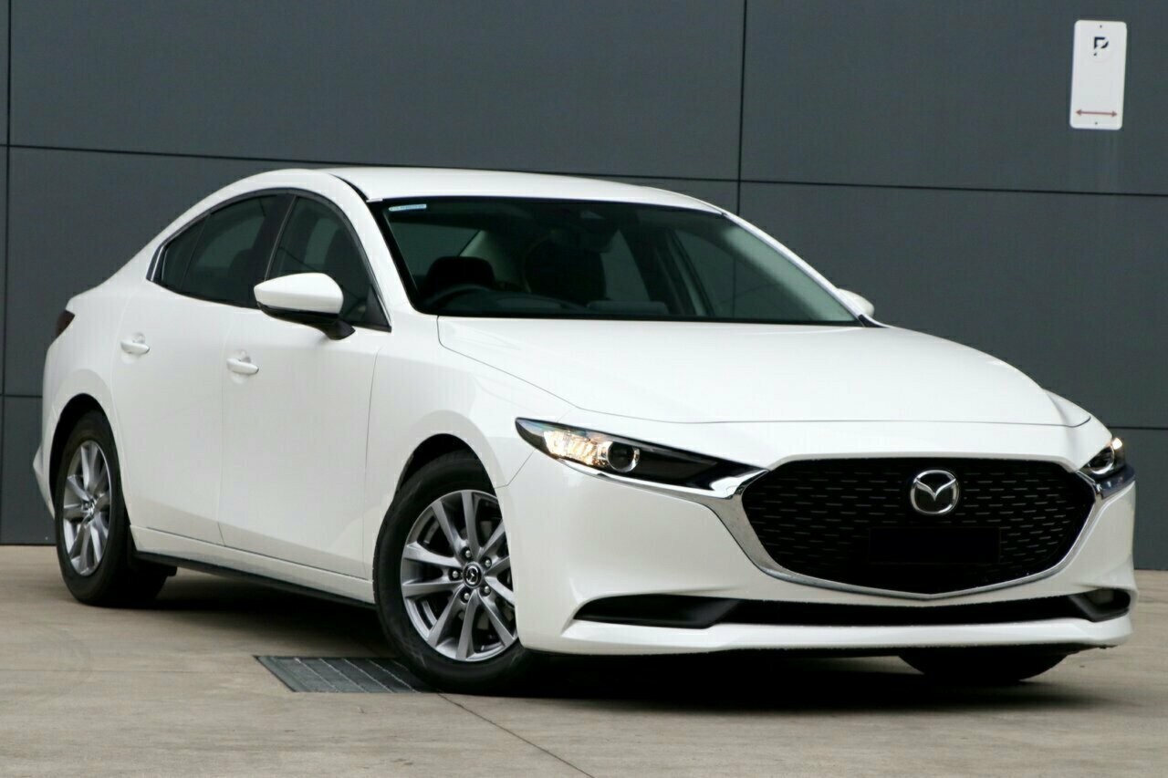 Mazda 3 image 1