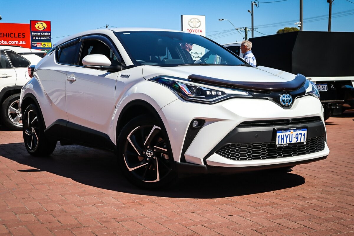 Toyota C-hr image 1