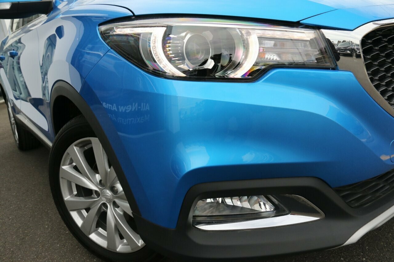 MG Zs image 2