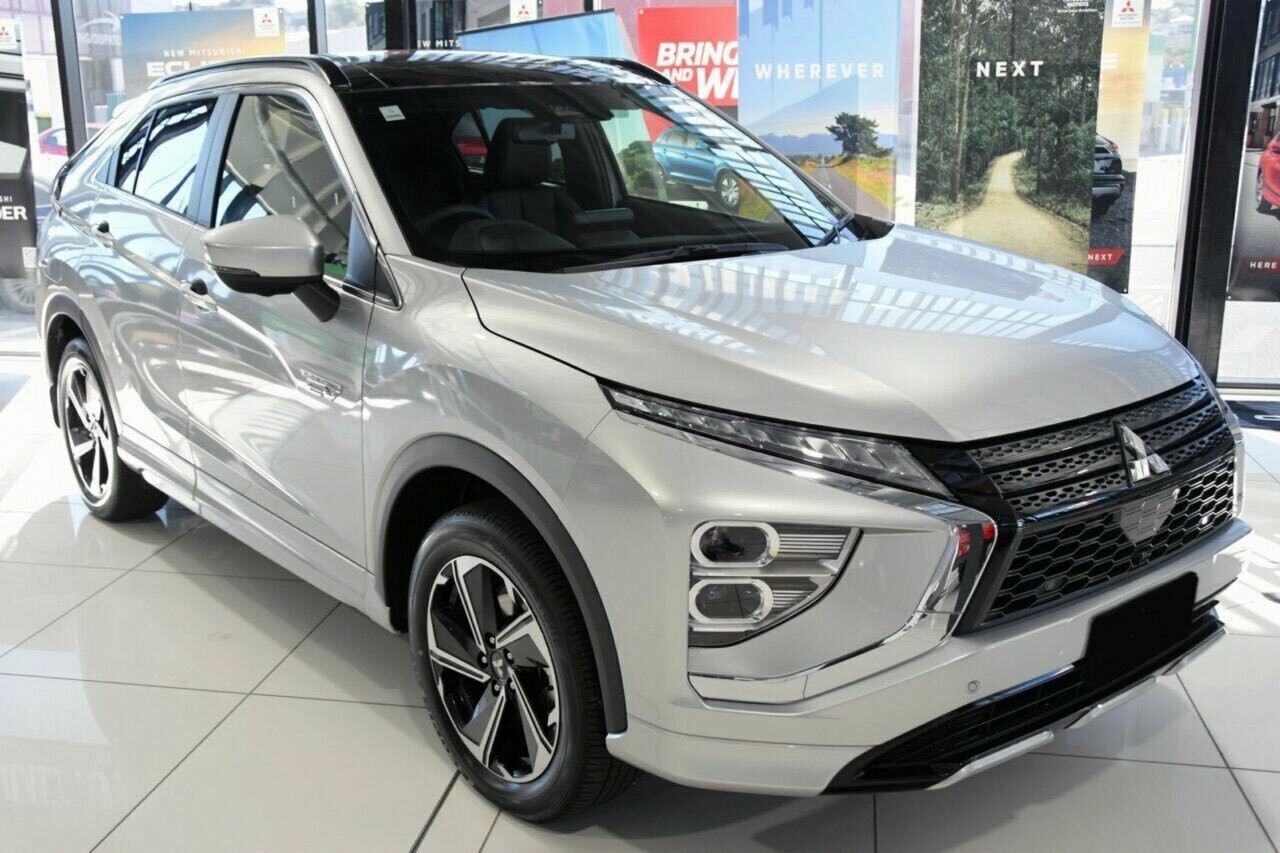 Mitsubishi Eclipse Cross image 1