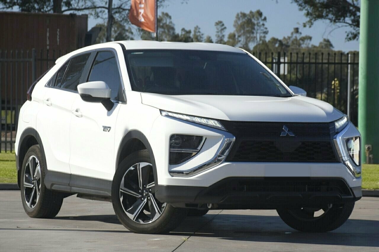 Mitsubishi Eclipse Cross image 1