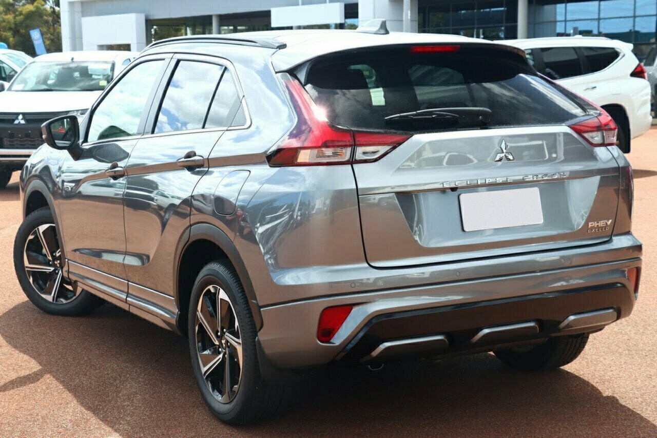 Mitsubishi Eclipse Cross image 3