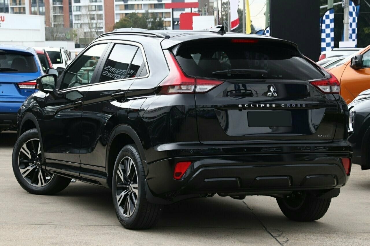 Mitsubishi Eclipse Cross image 3