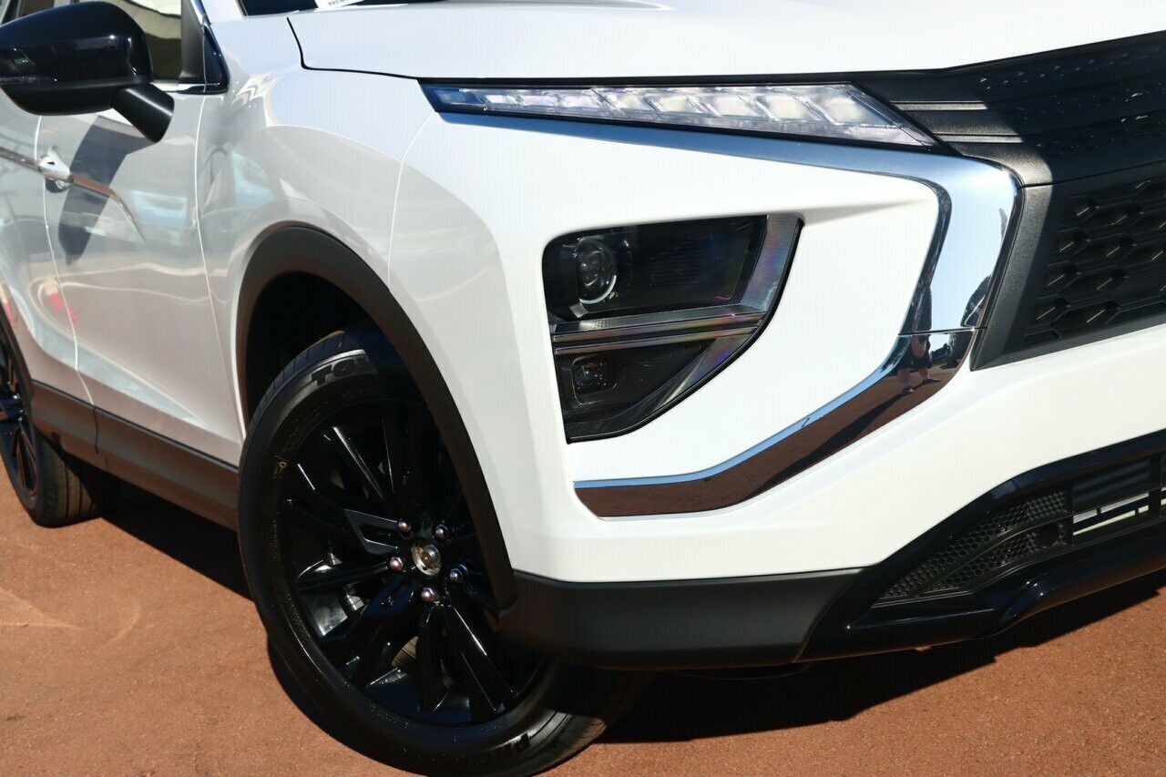 Mitsubishi Eclipse Cross image 2