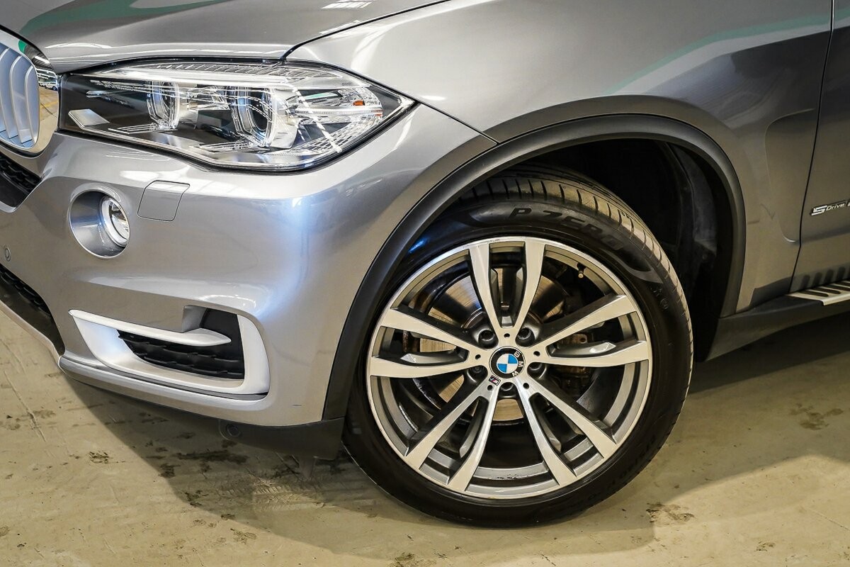 BMW X5 image 2