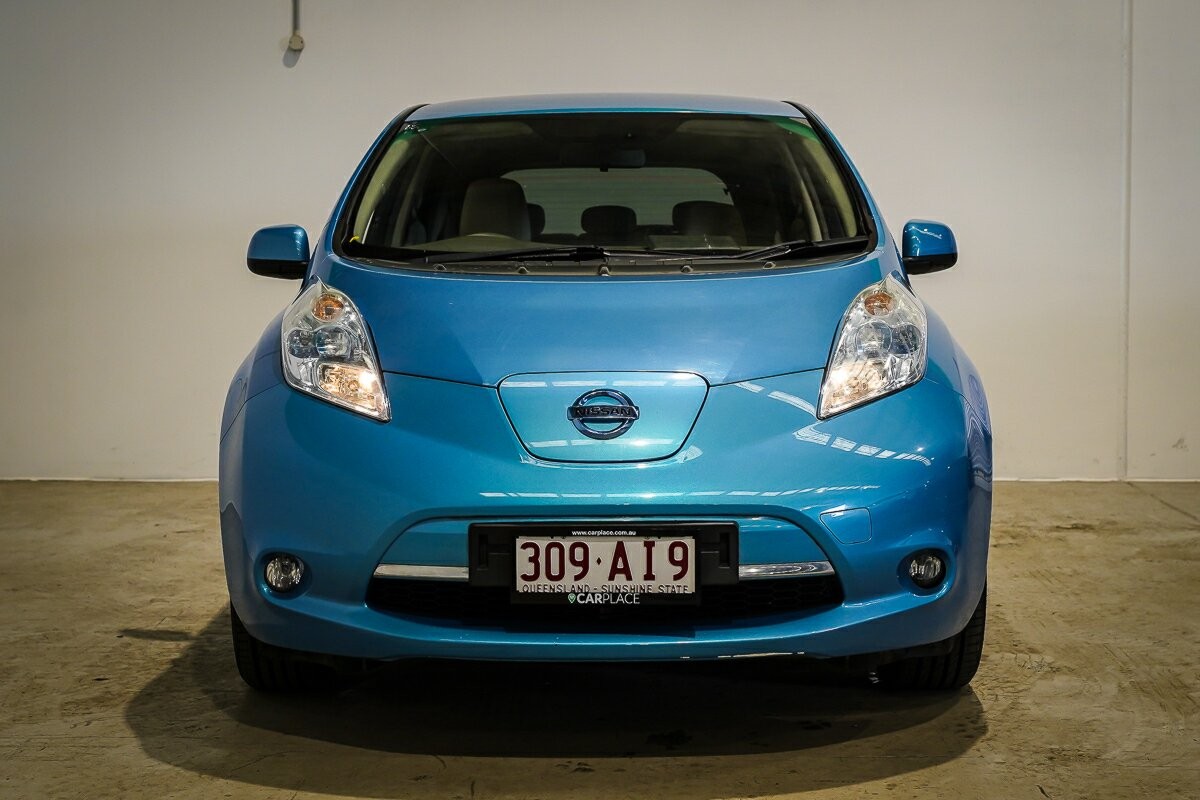 Nissan Leaf image 3