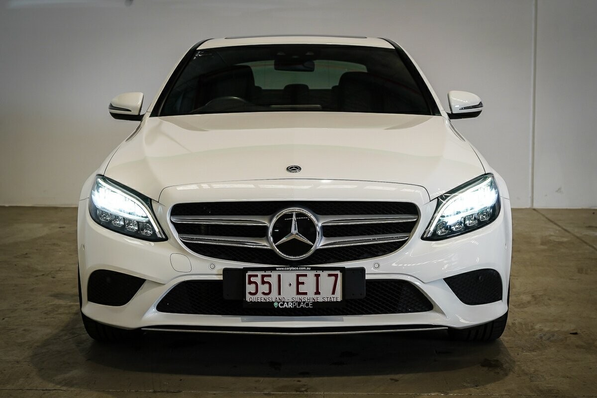 Mercedes Benz C-class image 3