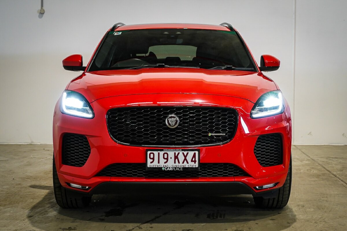 Jaguar E-pace image 3