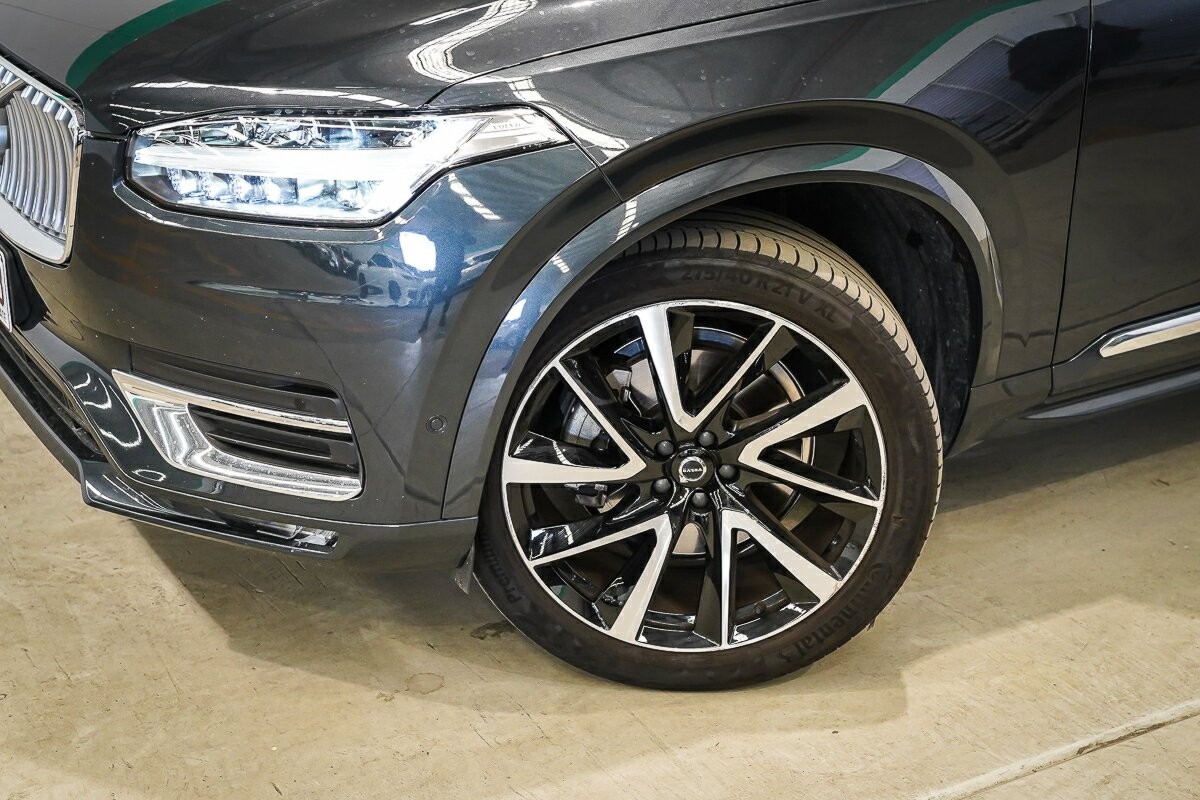 Volvo Xc90 image 2