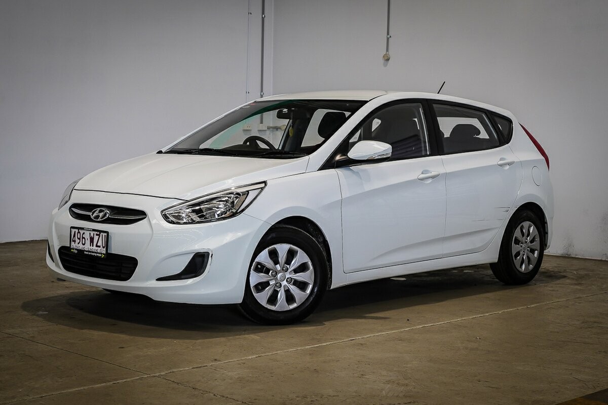 Hyundai Accent image 1