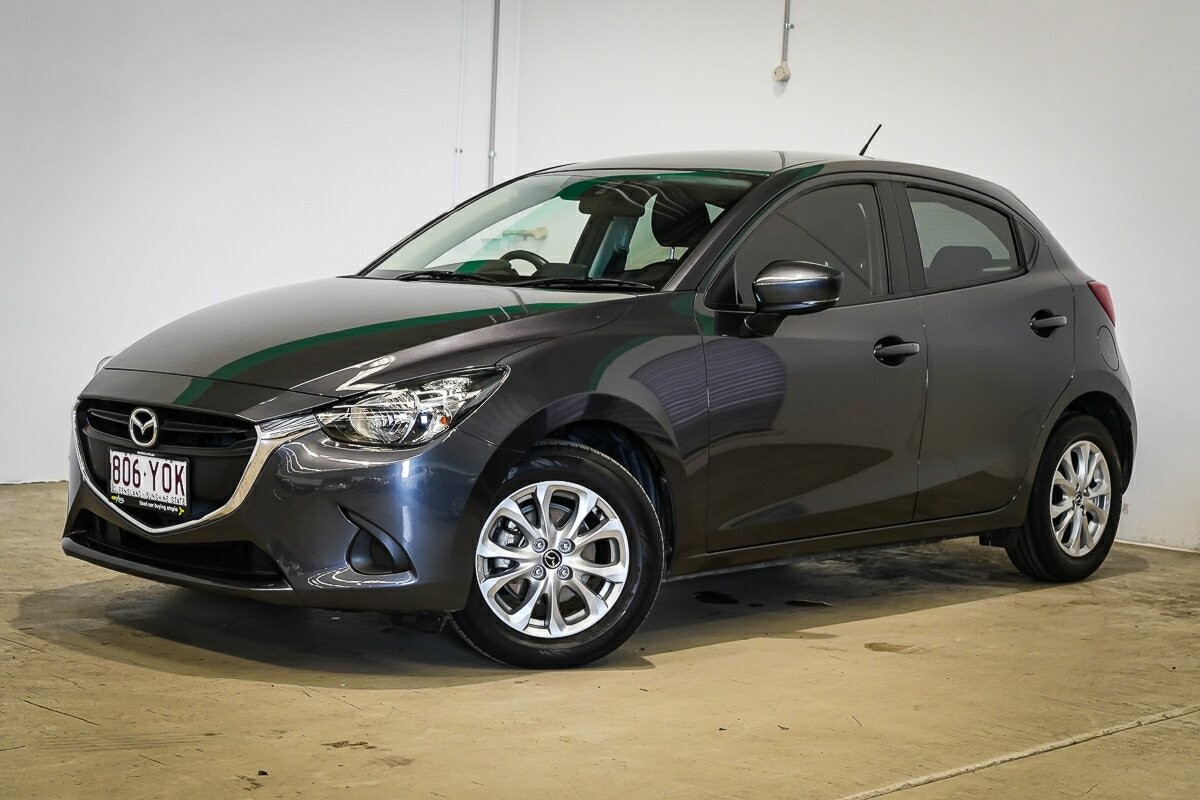 Mazda 2 image 1