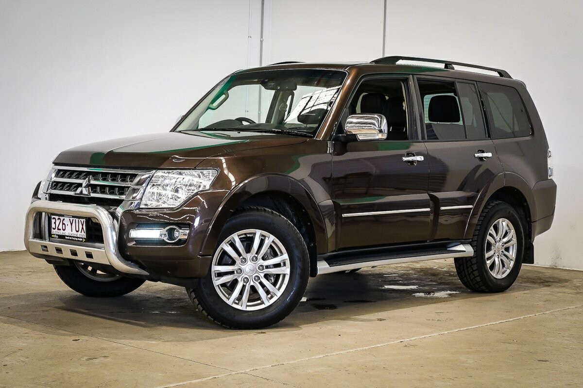 Mitsubishi Pajero image 1