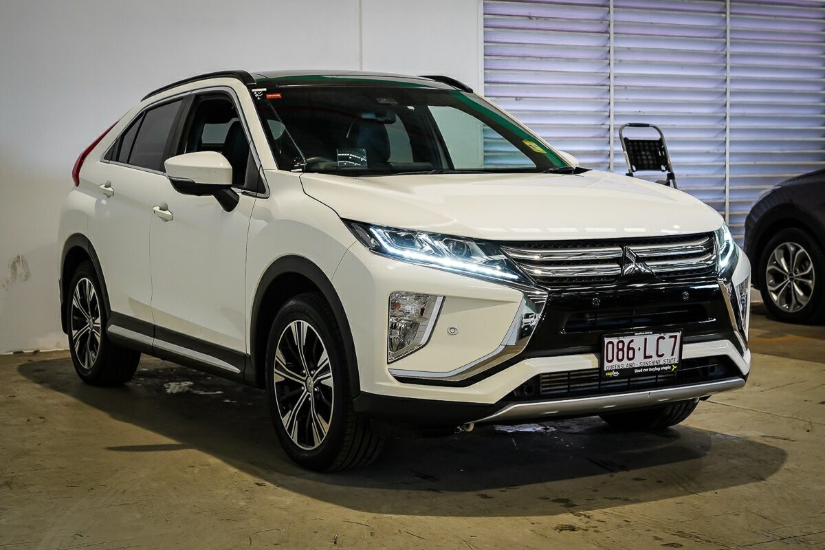 Mitsubishi Eclipse Cross image 4