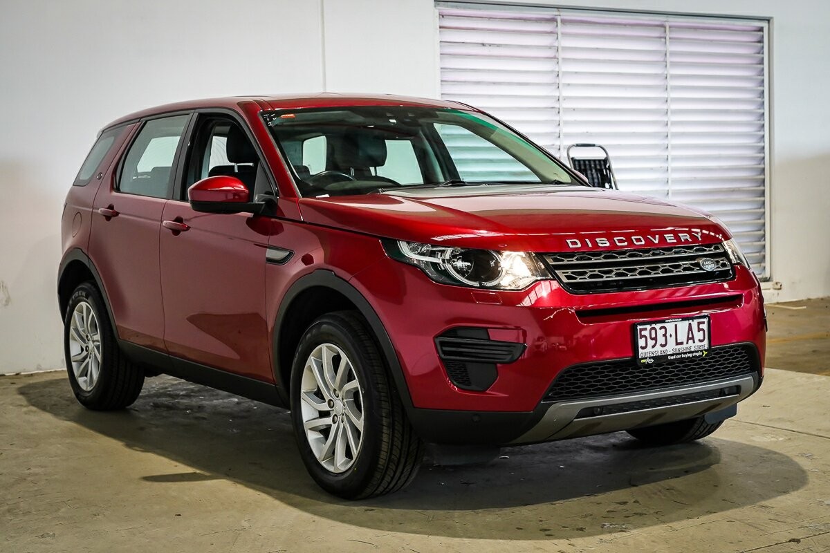 Land Rover Discovery Sport image 4