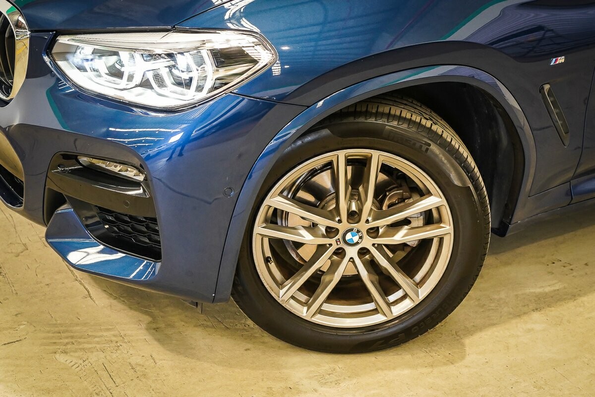 BMW X4 image 2