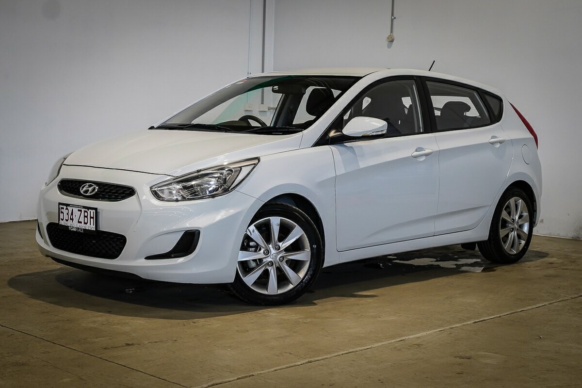 Hyundai Accent image 1