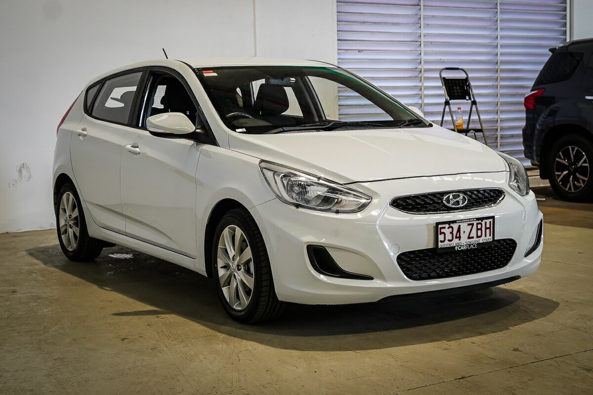 Hyundai Accent image 3