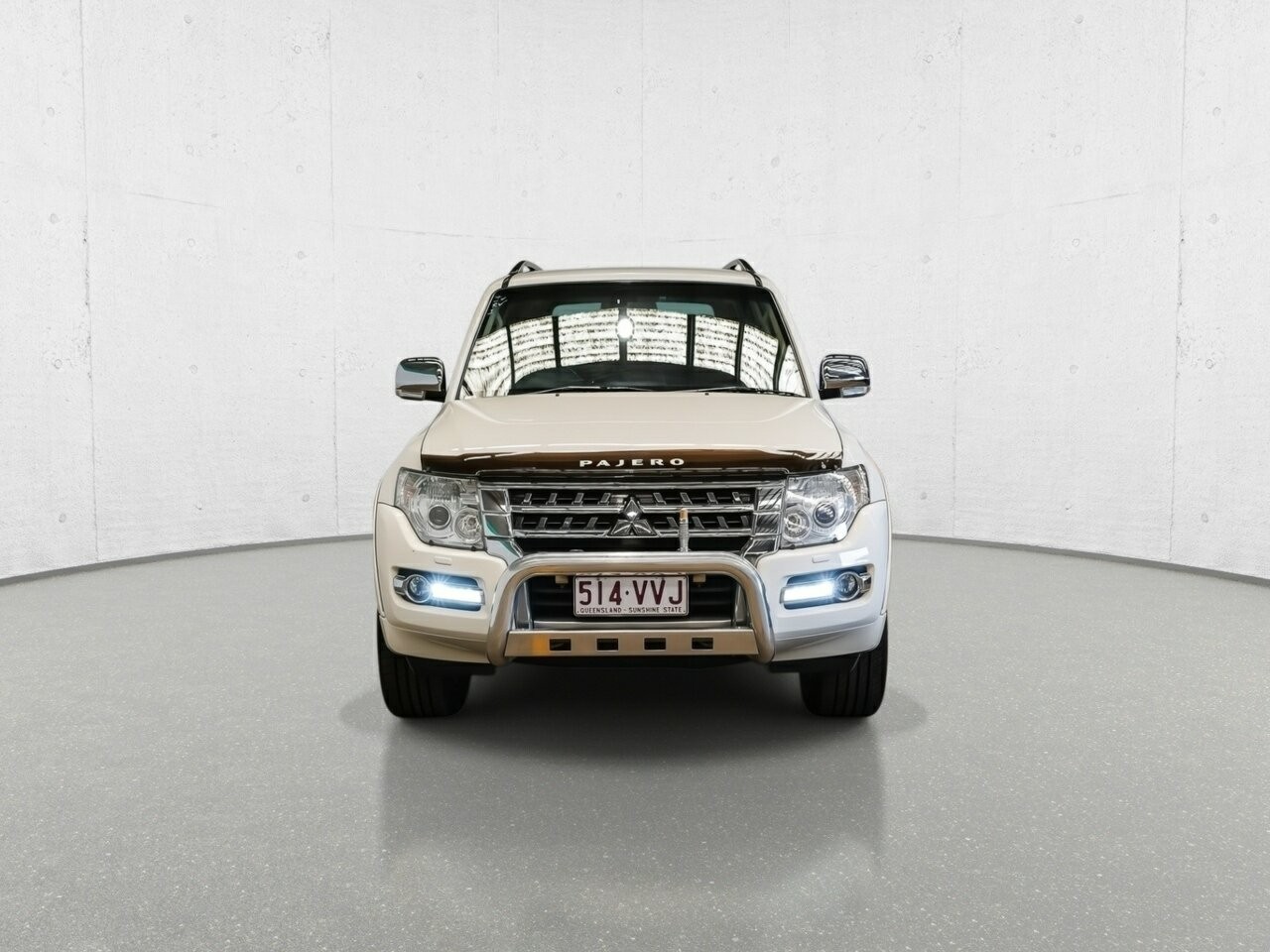 Mitsubishi Pajero image 2