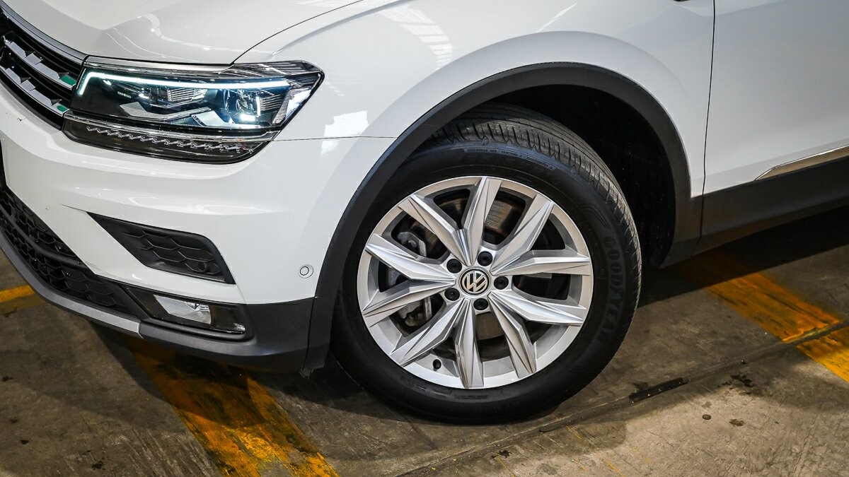 Volkswagen Tiguan image 2