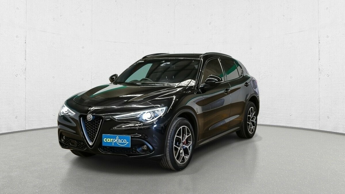 Alfa Romeo Stelvio image 4